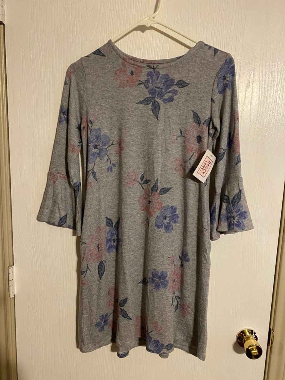 Girls' Grey Floral Casual Dress with Ruffle Sleeves